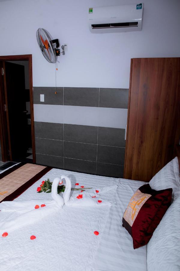 Truong Phuc Vinh Hotel Phan Thiết Esterno foto