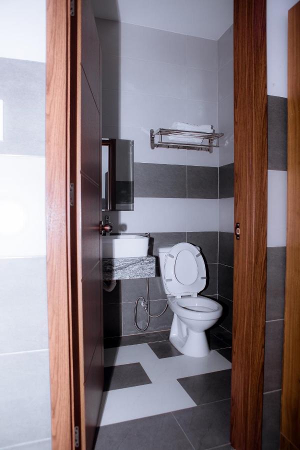 Truong Phuc Vinh Hotel Phan Thiết Esterno foto